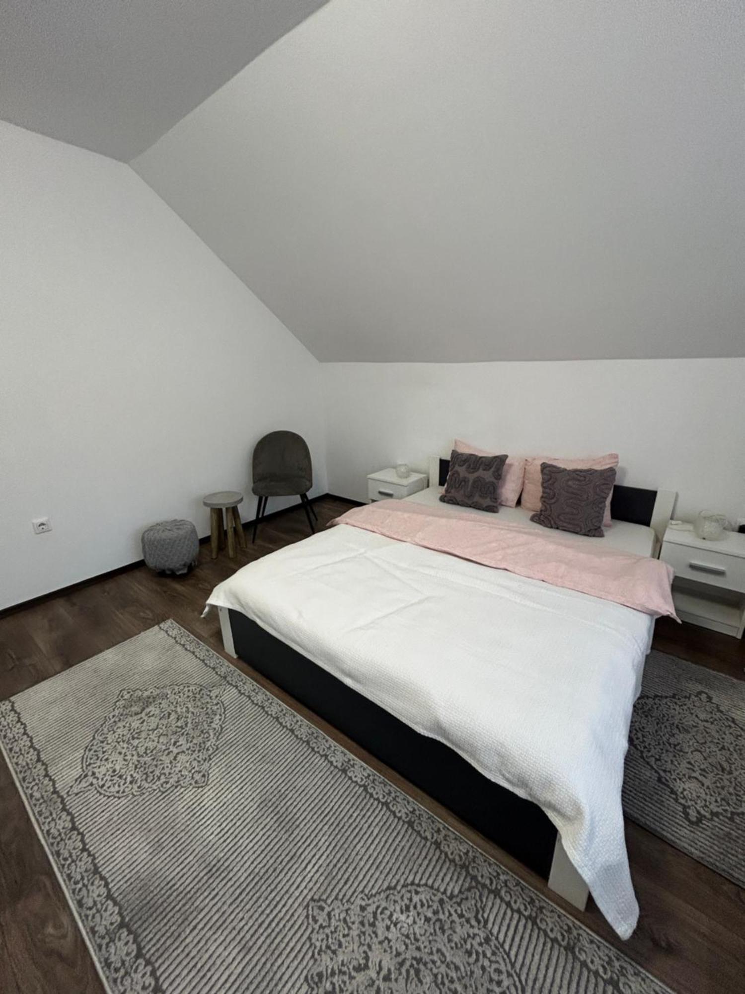 Vik'S Home Segesvár Kültér fotó
